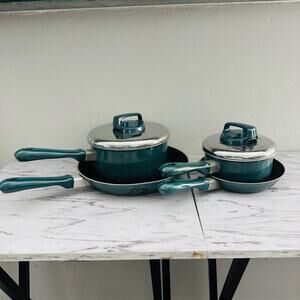 T-fal Blue Non Stick Pots And Pans Bundle Of 4 (4 Pans 2 Lids)